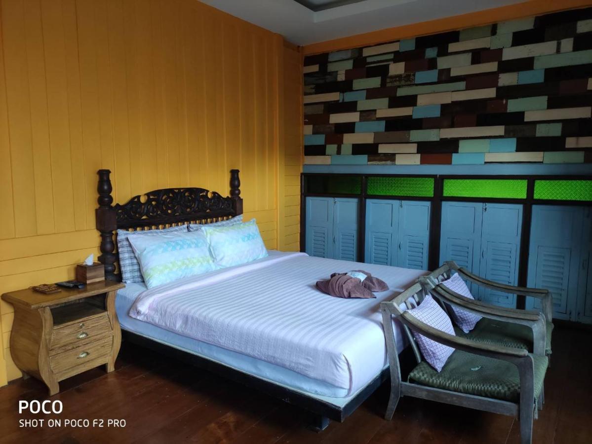 Tamarind Guesthouse Phra Nakhon Si Ayutthaya Dış mekan fotoğraf