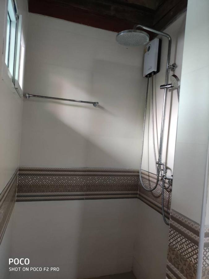 Tamarind Guesthouse Phra Nakhon Si Ayutthaya Dış mekan fotoğraf