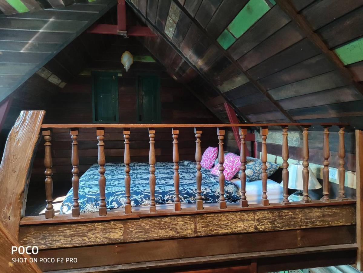 Tamarind Guesthouse Phra Nakhon Si Ayutthaya Dış mekan fotoğraf