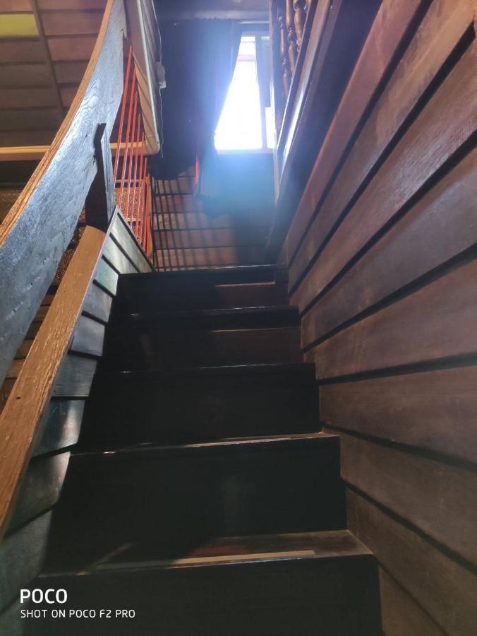 Tamarind Guesthouse Phra Nakhon Si Ayutthaya Dış mekan fotoğraf