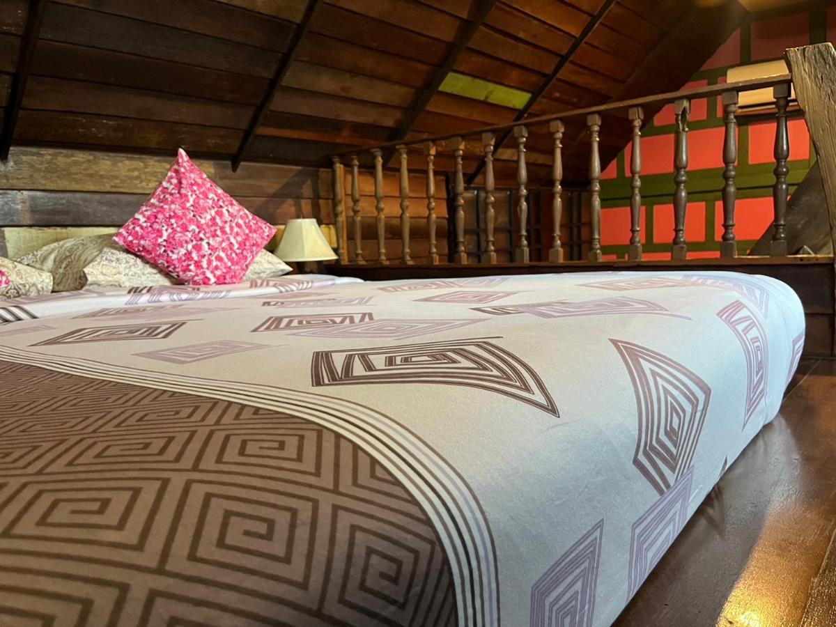 Tamarind Guesthouse Phra Nakhon Si Ayutthaya Dış mekan fotoğraf